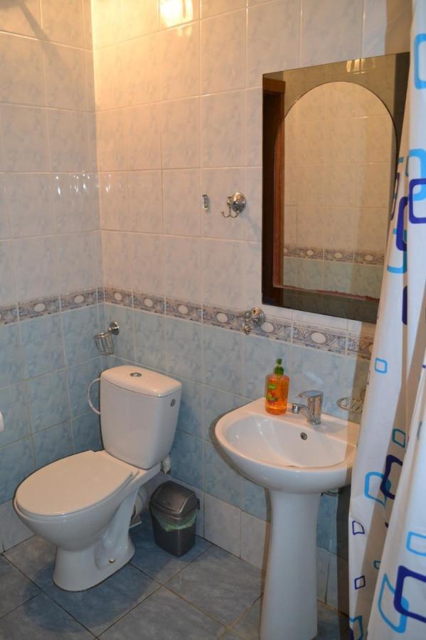 Квартира Двохкімнатна Фонтан Apartment Kamianets-Podilskyi Luaran gambar