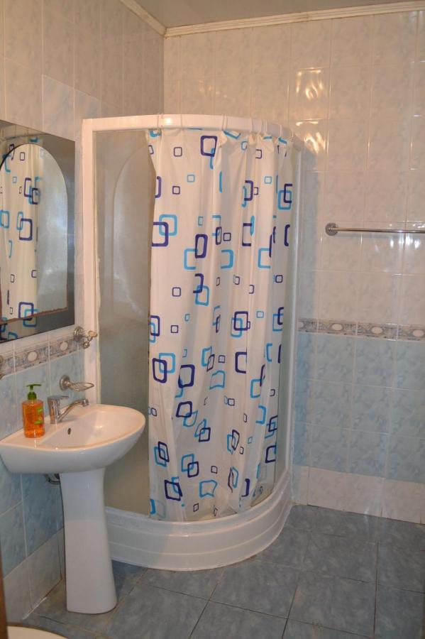 Квартира Двохкімнатна Фонтан Apartment Kamianets-Podilskyi Luaran gambar