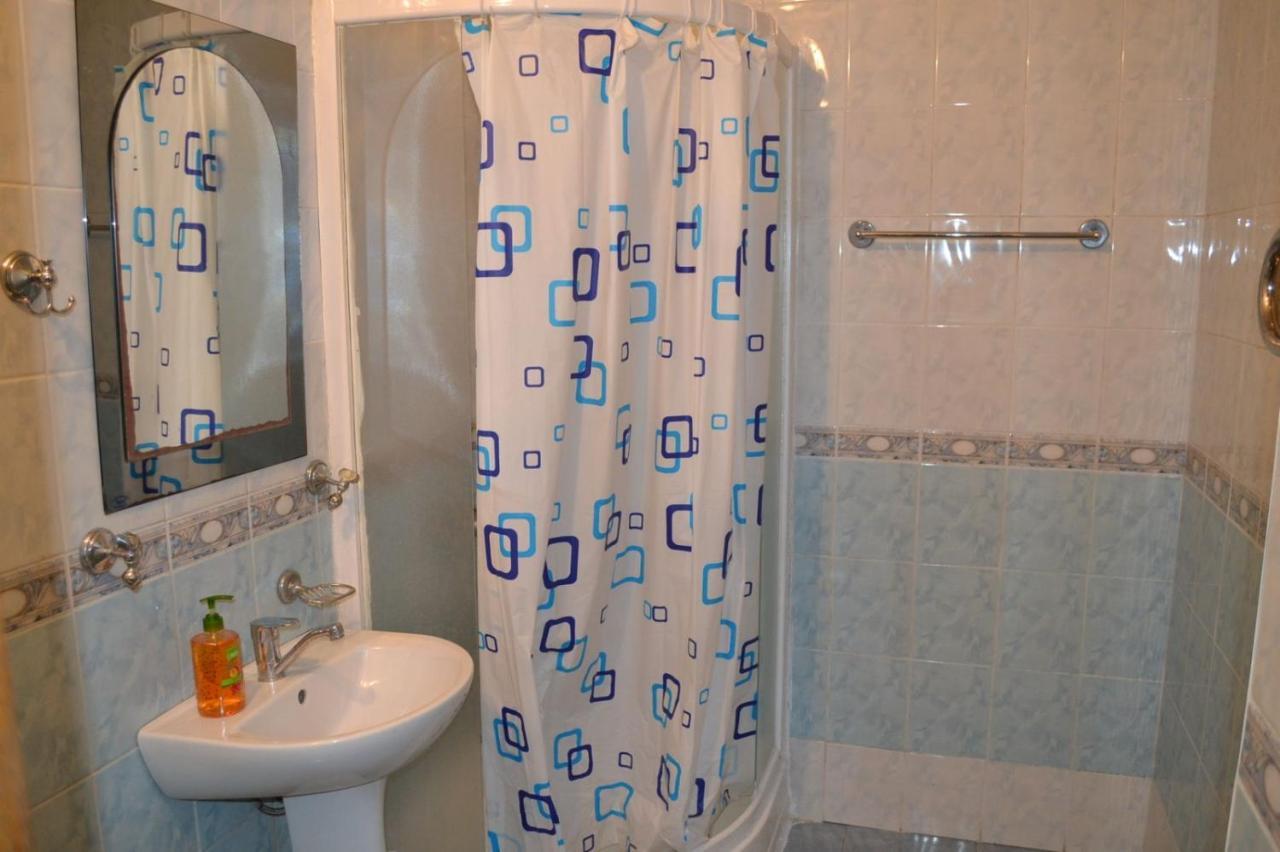 Квартира Двохкімнатна Фонтан Apartment Kamianets-Podilskyi Luaran gambar