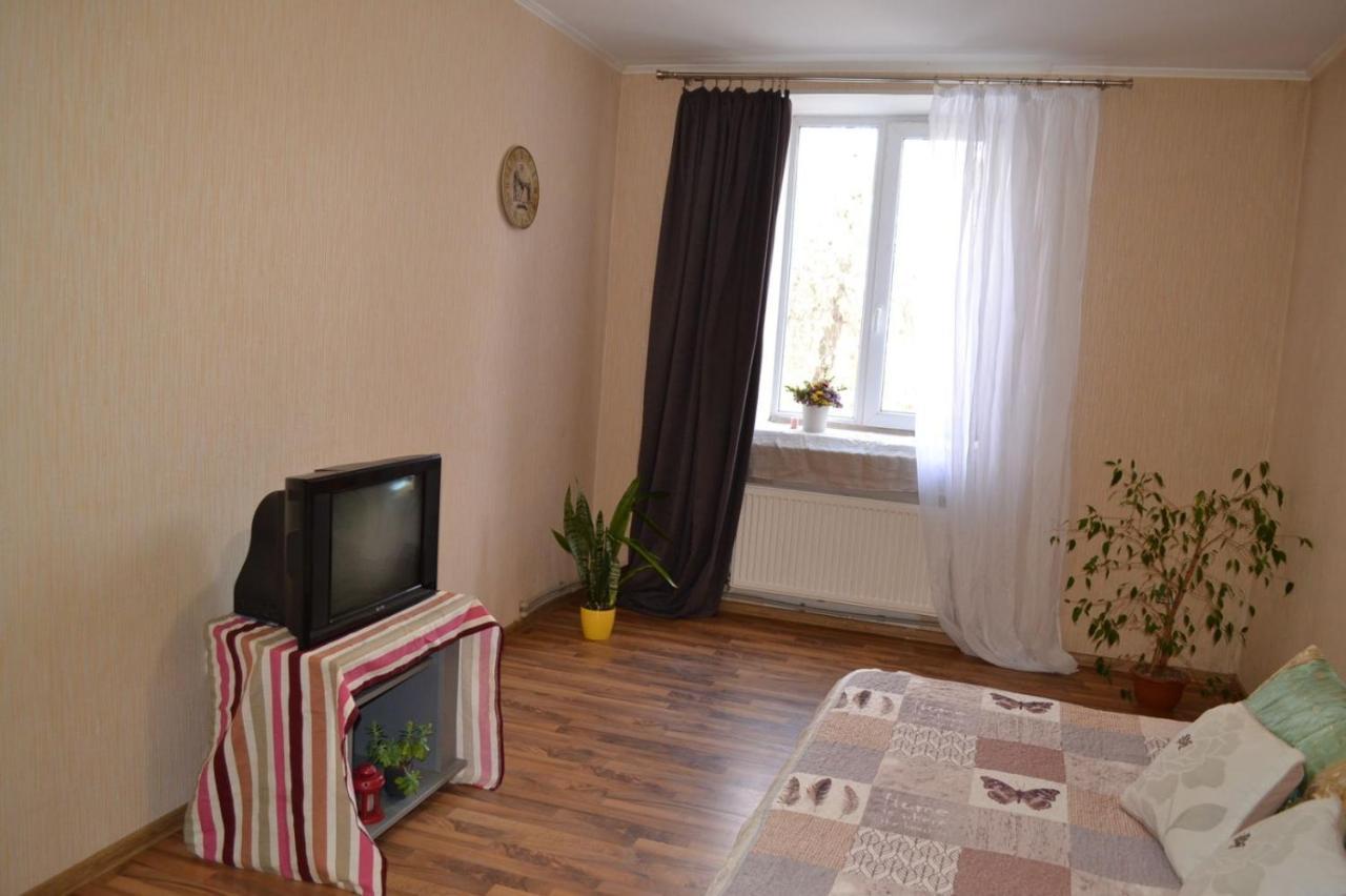 Квартира Двохкімнатна Фонтан Apartment Kamianets-Podilskyi Luaran gambar