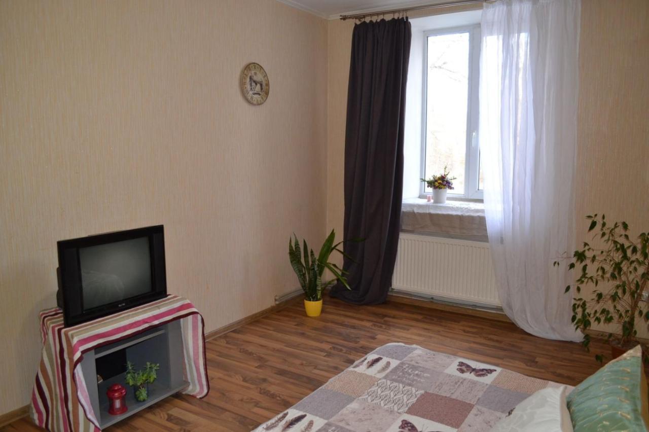 Квартира Двохкімнатна Фонтан Apartment Kamianets-Podilskyi Luaran gambar