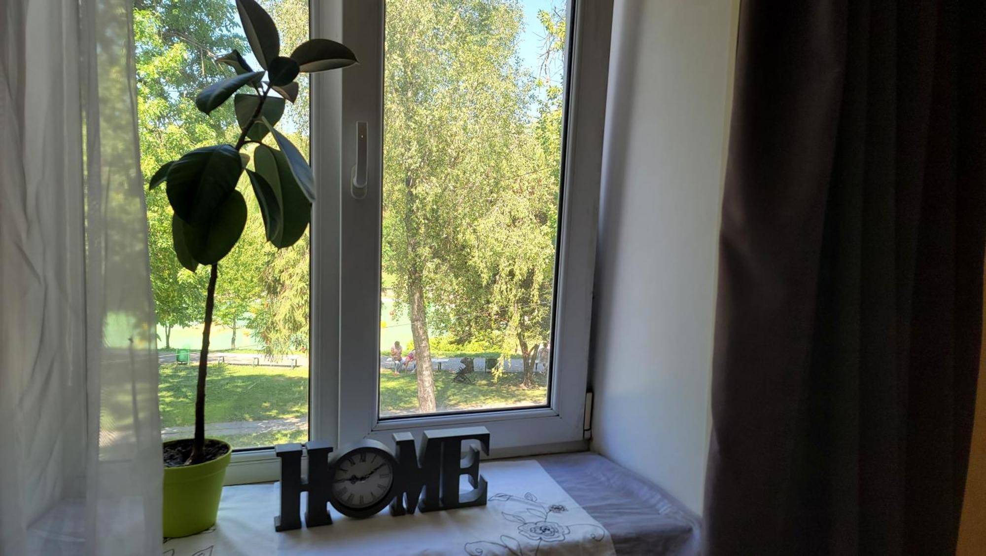 Квартира Двохкімнатна Фонтан Apartment Kamianets-Podilskyi Luaran gambar